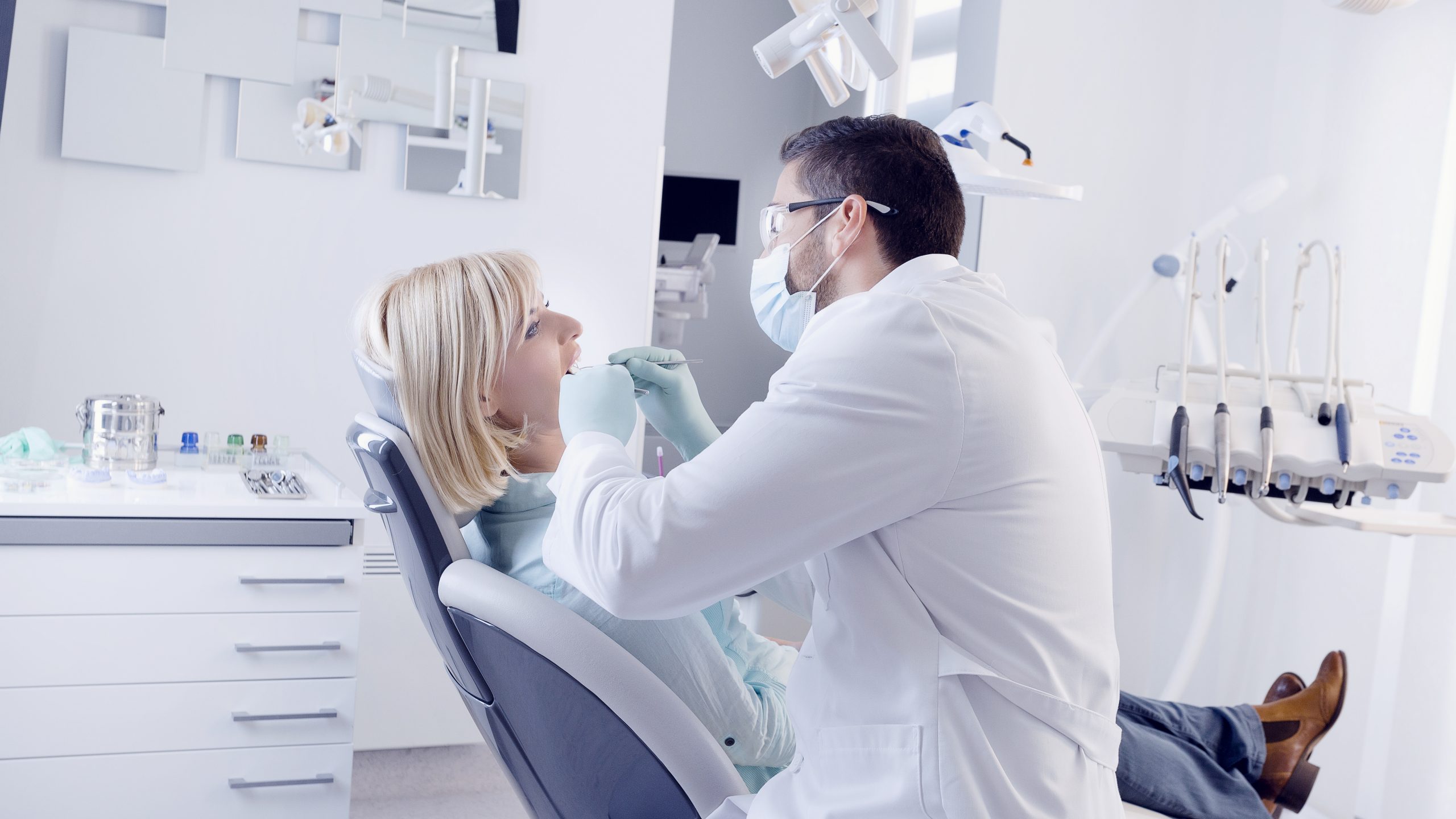 Dentist in Clifton, TN